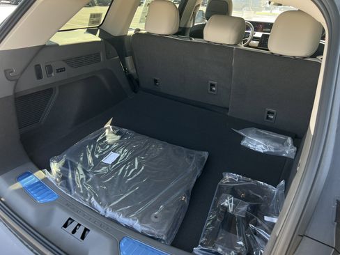 New 2025 Lincoln Nautilus Premier w/ Equipment Group 102A image 32