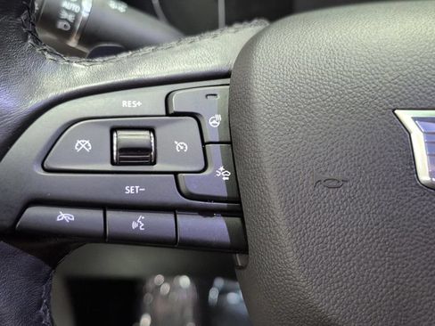 Used 2019 Cadillac XT4 Premium Luxury w/ Driver Assist Package AWD/4WD image 11