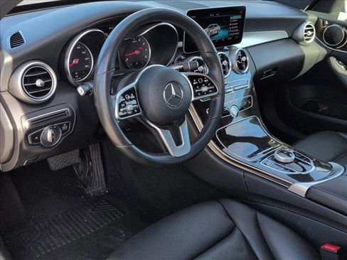 Used 2019 Mercedes-Benz C 300 4MATIC Sedan image 9
