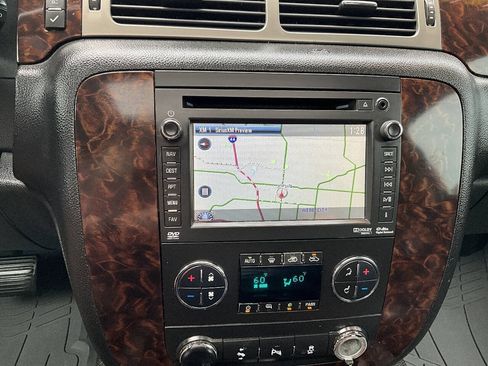 Used 2012 GMC Sierra 1500 Denali AWD/4WD image 27