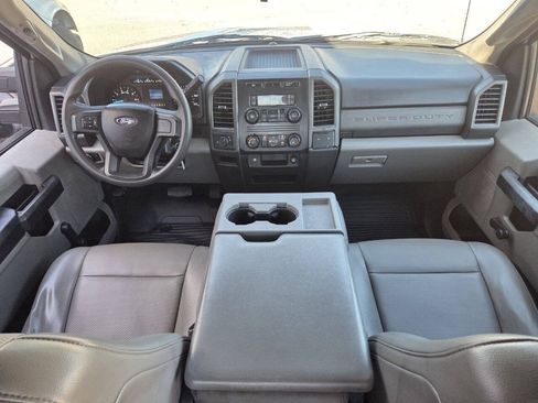 Used 2017 Ford F250 XL RWD image 9
