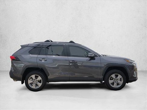 Used 2025 Toyota RAV4 XLE FWD image 4