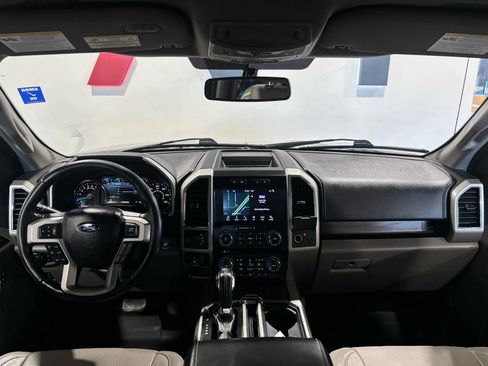 Used 2017 Ford F150 Lariat w/ Equipment Group 501A Mid AWD/4WD image 9