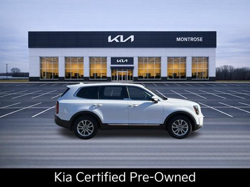 Certified 2022 Kia Telluride LX AWD/4WD image 4