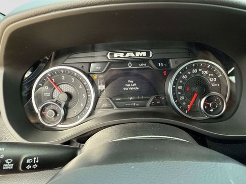 New 2026 RAM 1500 4x4 Crew Cab image 28
