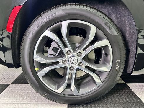 New 2026 Chrysler Pacifica Pinnacle image 9