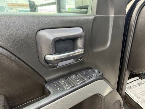 Used 2015 Chevrolet Silverado 2500 LT w/ LT Convenience Package image 13