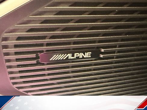 Used 2025 Jeep Wagoneer 4WD image 17