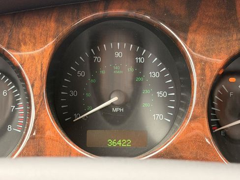 Used 1998 Jaguar XK8 Coupe RWD image 20