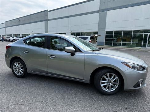 Used 2014 MAZDA MAZDA3 i Touring w/ Technology Package FWD image 13