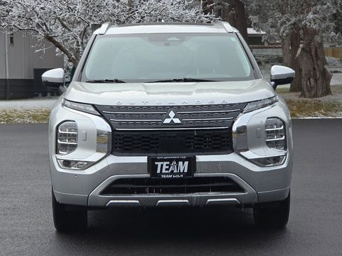 Used 2024 Mitsubishi Outlander SEL image 9