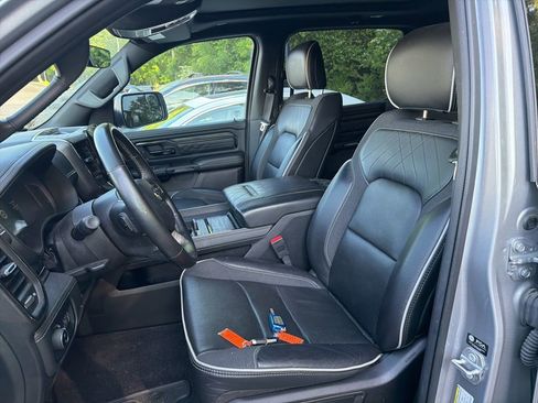 Used 2025 RAM 1500 Limited AWD/4WD image 14