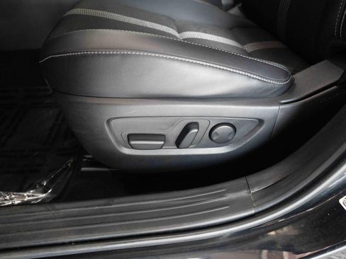 Used 2025 MAZDA CX-50 AWD 2.5 S w/ Preferred Package image 12