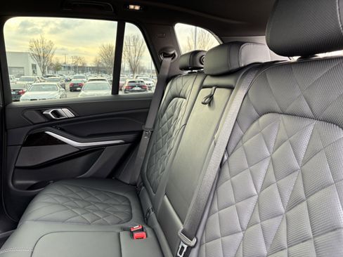 Certified 2025 BMW X5 xDrive40i w/ Premium Package image 33