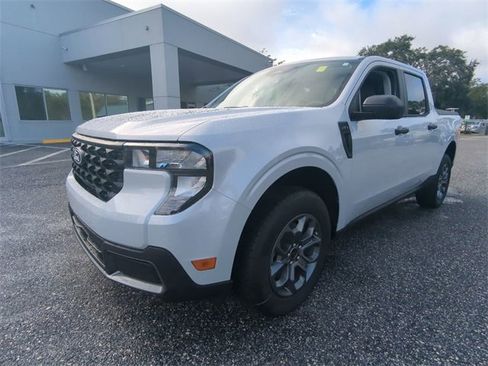 New 2026 Ford Maverick XLT w/ Equipment Group 301A image 9