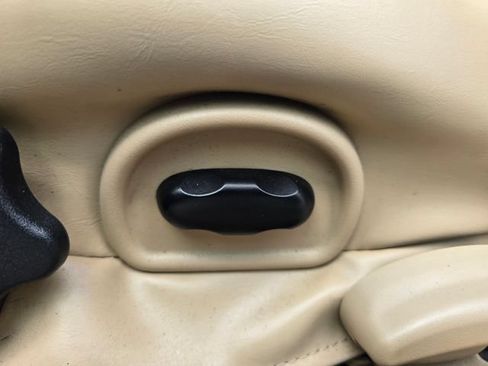 Used 2004 Buick Le Sabre Custom FWD image 15