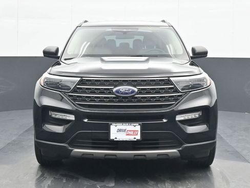 Used 2023 Ford Explorer XLT w/ Equipment Group 202A image 1