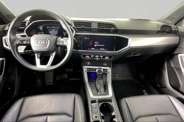 Used 2022 Audi Q3 2.0T Premium Plus w/ Premium Plus Package AWD/4WD image 7