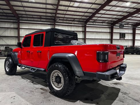Used 2020 Jeep Gladiator Sport w/ Quick Order Package 24S image 7