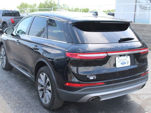 Used 2022 Lincoln Corsair Reserve w/ Equipment Group 201A AWD/4WD image 6