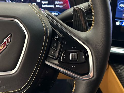 Used 2023 Chevrolet Corvette Z06 RWD image 27