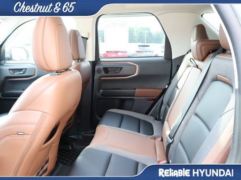 Used 2024 Ford Bronco Sport Outer Banks w/ Tech Package AWD/4WD image 17