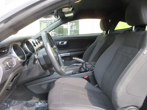 Used 2020 Ford Mustang GT w/ Equipment Group 301A image 19