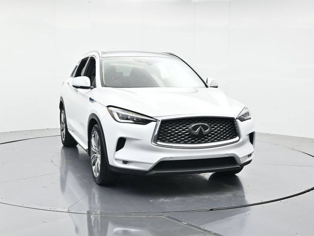 Used 2023 INFINITI QX50 Sensory AWD/4WD image 4