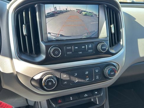 Used 2016 Chevrolet Colorado LT w/ LT Convenience Package image 11