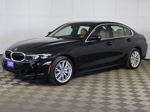Used 2024 BMW 330i xDrive Sedan w/ Convenience Package AWD/4WD image 8
