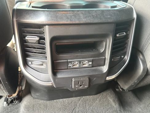 Used 2020 RAM 1500 Lone Star AWD/4WD image 30