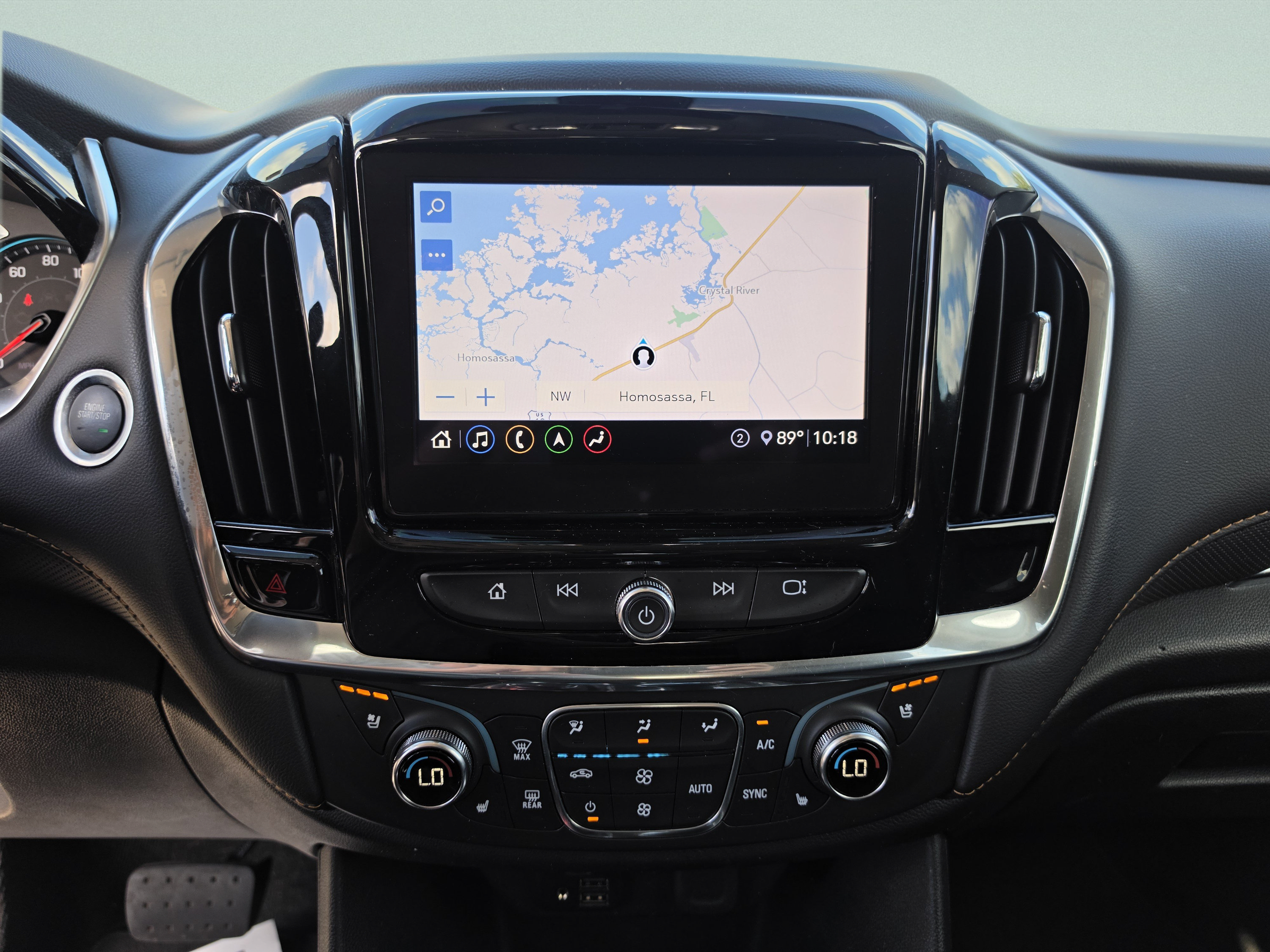 Used 2020 Chevrolet Traverse Premier w/ Redline Edition FWD image 29
