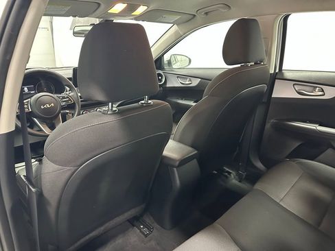 Used 2024 Kia Forte LXS image 39