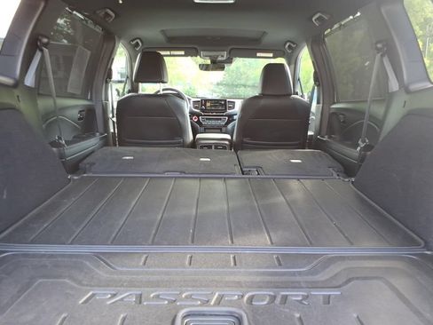 Used 2024 Honda Passport Black Edition image 23