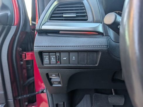 Used 2025 Honda Odyssey Sport-L image 11