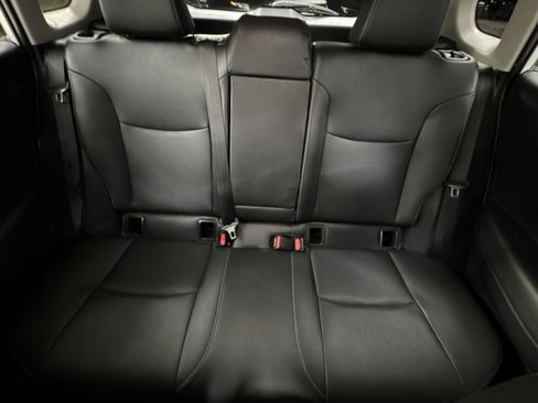 Used 2026 Toyota Corolla Cross XLE AWD/4WD image 15