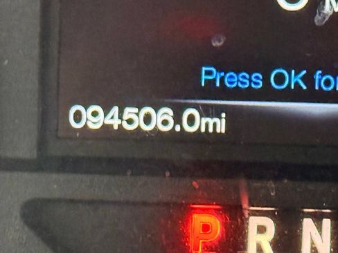 Used 2018 Ford F150 XLT w/ Equipment Group 302A Luxury AWD/4WD image 9