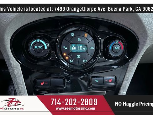 Used 2014 Ford Fiesta Titanium image 28