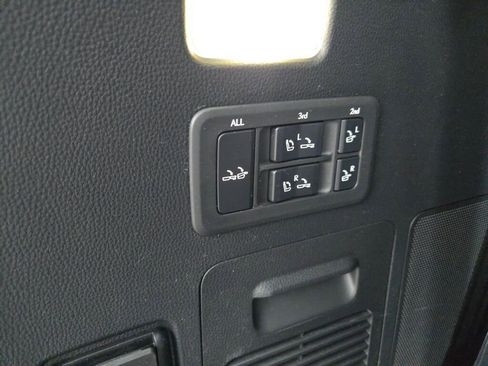 Used 2023 Lexus LX 600 4WD w/ Accessory Package (Z1) image 21