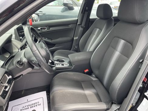 Used 2023 Honda Civic Sport image 5