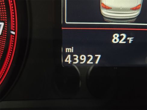 Used 2022 Volkswagen Passat 2.0T SE image 23