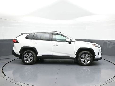 Certified 2023 Toyota RAV4 XLE w/ Convenience Package AWD/4WD image 5