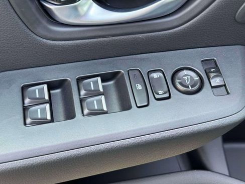 New 2025 Honda Pilot EX-L image 32