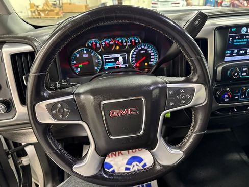 Used 2018 GMC Sierra 2500 SLE image 13