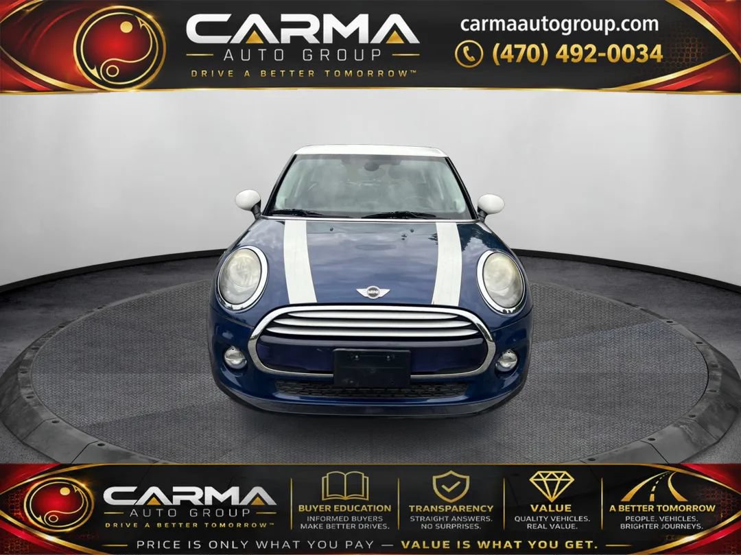 Used 2015 MINI Cooper 4-Door Hardtop FWD image 8