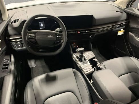 New 2026 Kia Sportage EX w/ EX Panorama Roof Package image 14