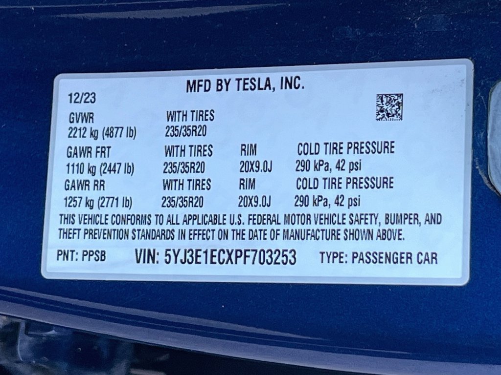 Used 2023 Tesla Model 3 Performance AWD/4WD image 32