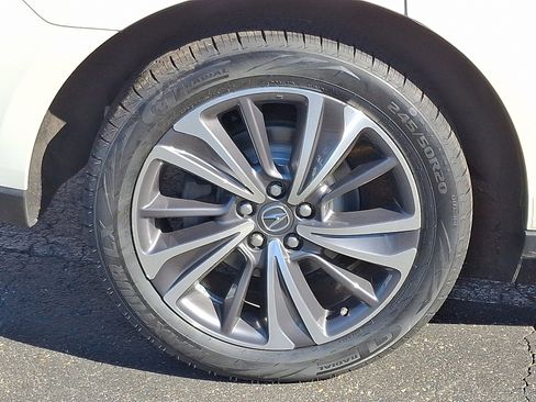 Used 2019 Acura MDX Tech Pkg image 7