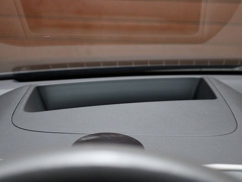 Used 2024 Hyundai Ioniq 5 Limited image 17