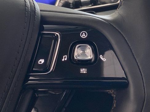 New 2025 Lincoln Aviator AWD w/ Jet Appearance Package image 20